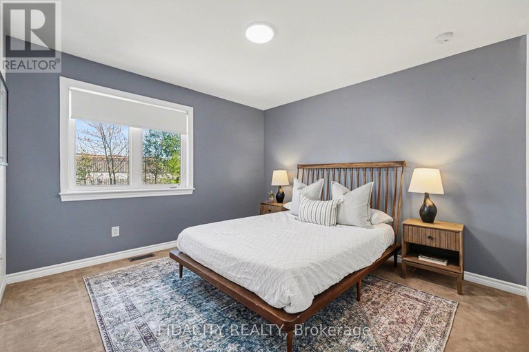 29627307/121-bandelier-way/stittsville-north/ottawa/ontario/K2S0C2_20