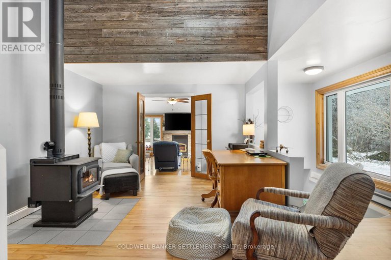 29164249/225-mile-point-road/drummondnorth-elmsley-north-elmsley-twp/drummondnorth-elmsley/ontario/K7H0H2_25