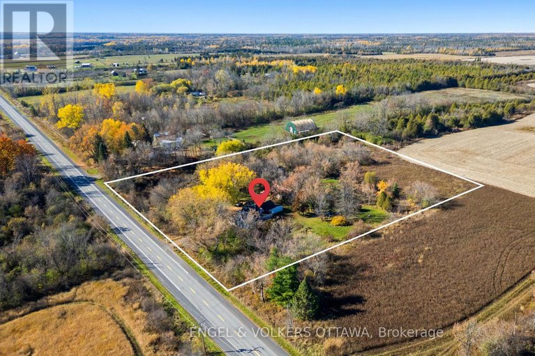 29050671/3749-donnelly-drive/rideau-twp-s-of-reg-rd-6-w-of-mccordick-rd/ottawa/ontario/K0G1B0_38