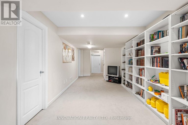 28423473/1559-carronbridge-circle/emerald-meadowstrailwest/ottawa/ontario/K2M0G8_26