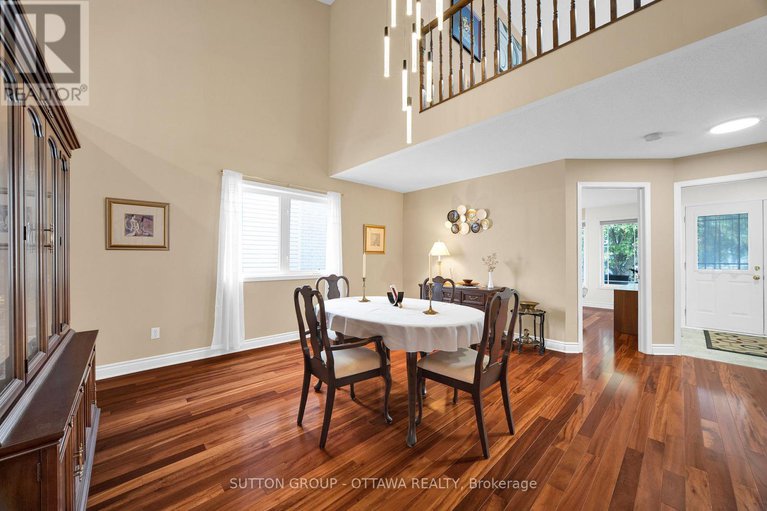 28892463/128-annapolis-circle/hunt-club/ottawa/ontario/K1V1Z3_11