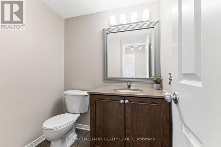 28482791/253-stroget-private/merivale-industrial-parkcitiplace/ottawa/ontario/K2E0A9_11
