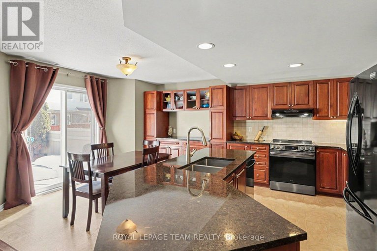 29585546/267-northwind-street/avalon-east/ottawa/ontario/K4A5G5_15