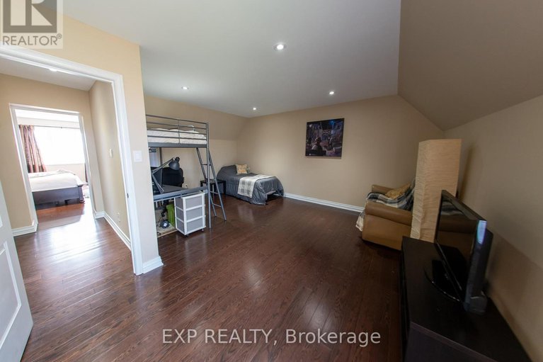 28872305/2754-eagleson-road/btwn-franktown-rd-fallowfield-rd/ottawa/ontario/K2S1B8_41