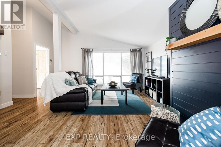 29612594/2196-plesser-street/elmvale-acresurbandale/ottawa/ontario/K1G2X3_5