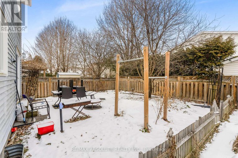 29213897/677-mathieu-way/fallingbrookpineridge/ottawa/ontario/K4A2R6_19