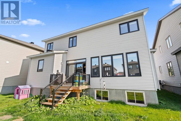 29595637/809-gamble-drive/village-of-russell/russell/ontario/K4R0G6_24