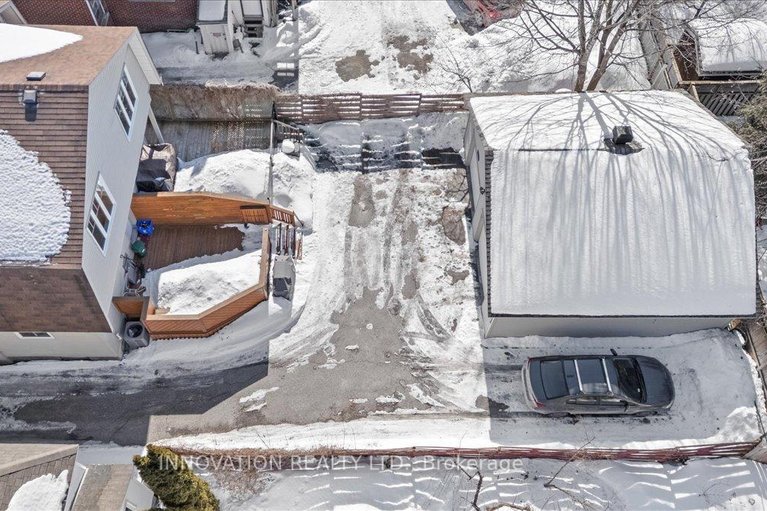 29473998/574-cole-avenue/mckellarhighland/ottawa/ontario/K2A2B5_34