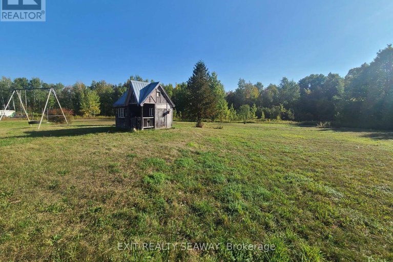 28870219/3395-loch-garry-road-n/north-glengarry-kenyon-twp/north-glengarry/ontario/K0C1B0_20