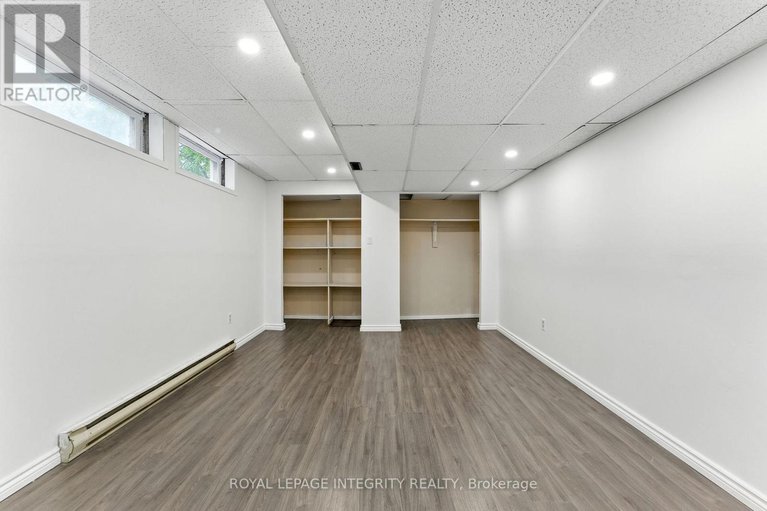 28843090/7900-decarie-drive/orleans-wood/ottawa/ontario/K1C2K3_36