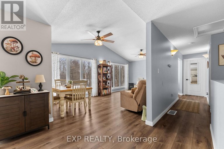 29556234/317-jim-barr-road/horton-twp/horton/ontario/K7V3Z8_8