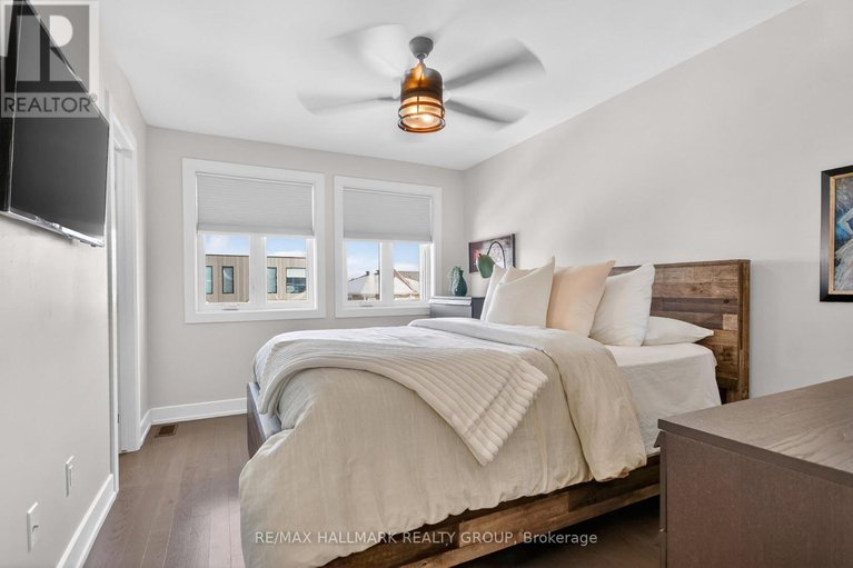 29397820/247b-ferland-street/vanier/ottawa/ontario/K1L7T5_24