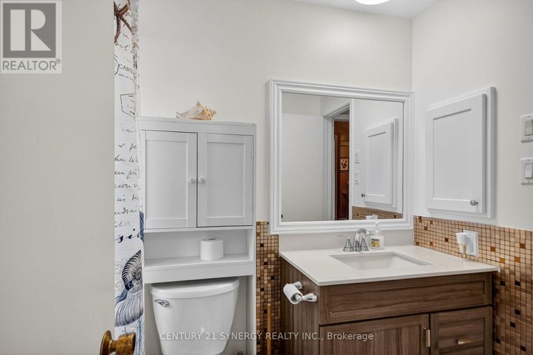 29596535/61-fieldgate-drive/knollsbrook/ottawa/ontario/K2J1V3_22