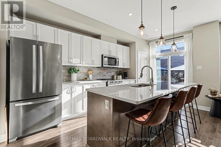 29220417/832-june-grass-street/avalon-west/ottawa/ontario/K4A1H4_7