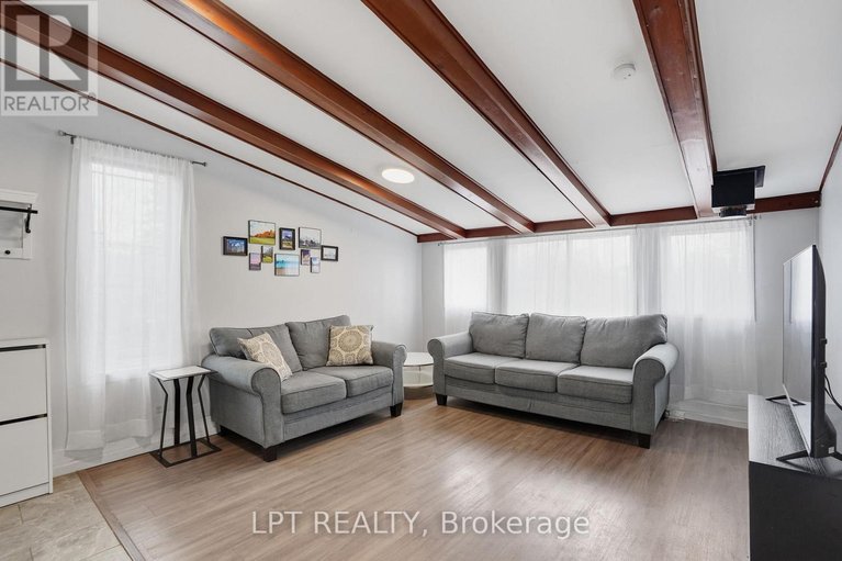 29572535/46-mill-street/vankleek-hill/champlain/ontario/K0B1R0_15