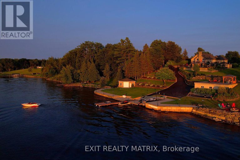 28387105/3835-old-highway-17/clarencerockland-twp/clarence-rockland/ontario/K4K1W2_2