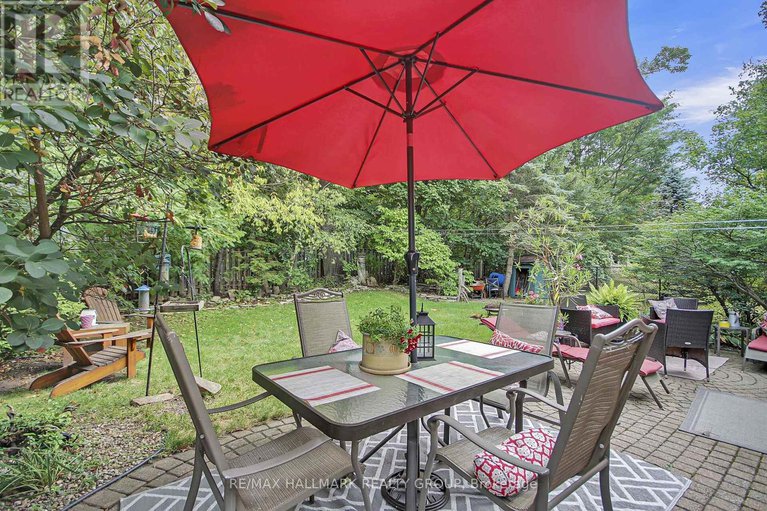 28806106/137-springcreek-crescent/bridlewood/ottawa/ontario/K2M2M1_23