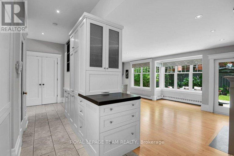 28444869/7-second-avenue/glebe/ottawa/ontario/K1S2H2_14