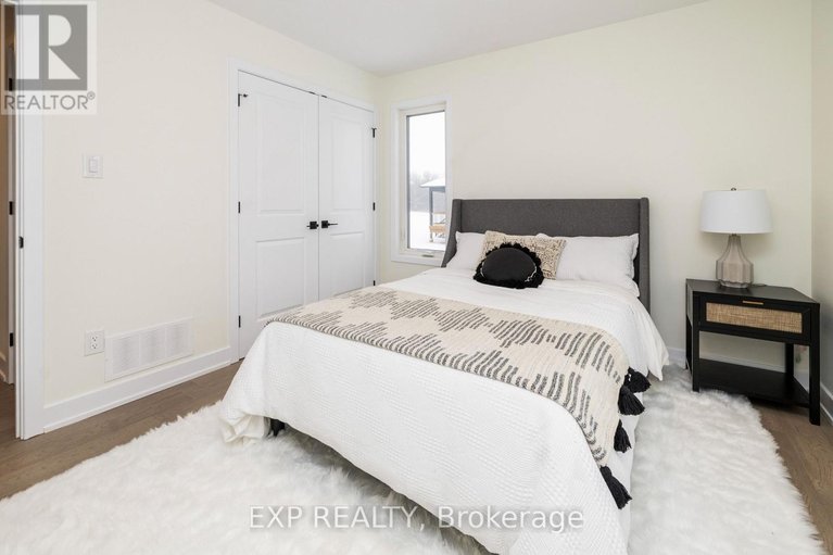 29497957/229-trudeau-crescent/russell-twp/russell/ontario/K4R1E5_42