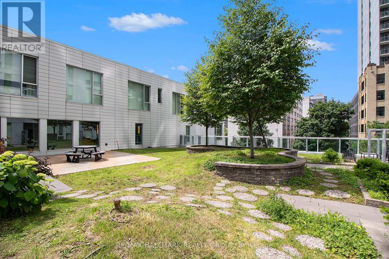 28730809/213-197-lisgar-street/ottawa-centre/ottawa/ontario/K2P0C3_31