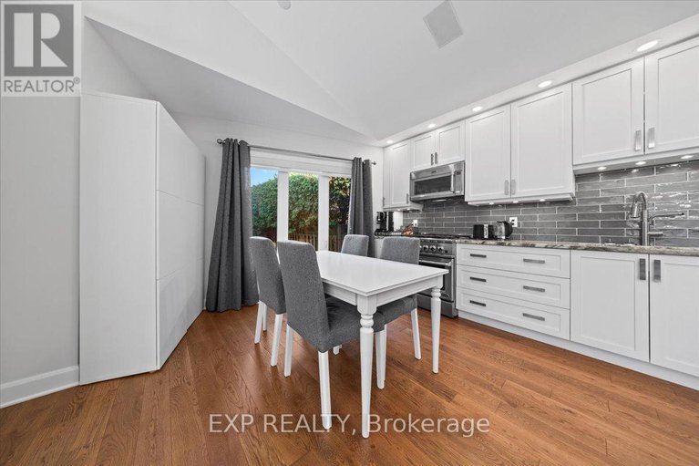 29294454/18-ivylea-street/craig-henrywoodvale/ottawa/ontario/K2G4X5_31