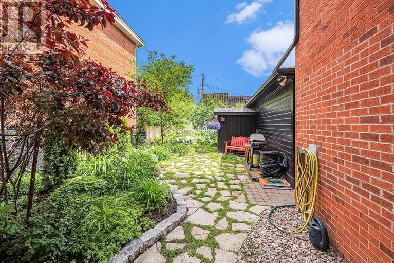 29625435/3-33-charles-street/new-edinburgh/ottawa/ontario/K1M1R3_32