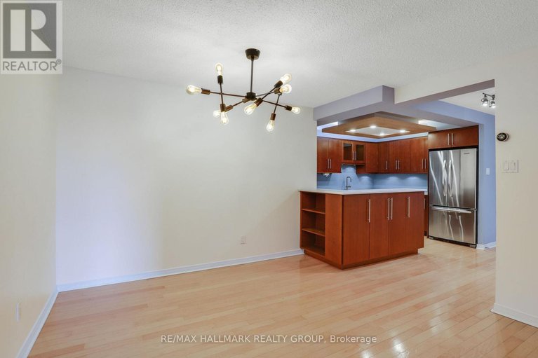 28867483/704-200-bay-street/ottawa-centre/ottawa/ontario/K1R7W8_14