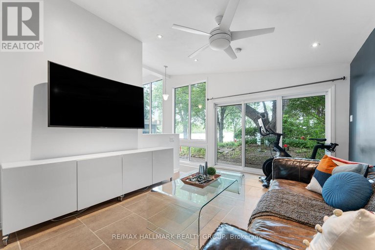 28652851/17-hastings-street/crystal-bayrocky-point/ottawa/ontario/K2H8C2_22
