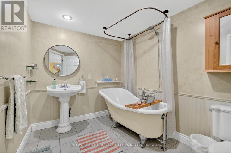 29140980/1110-dunning-road/cumberland-ridge/ottawa/ontario/K4C1P5_35