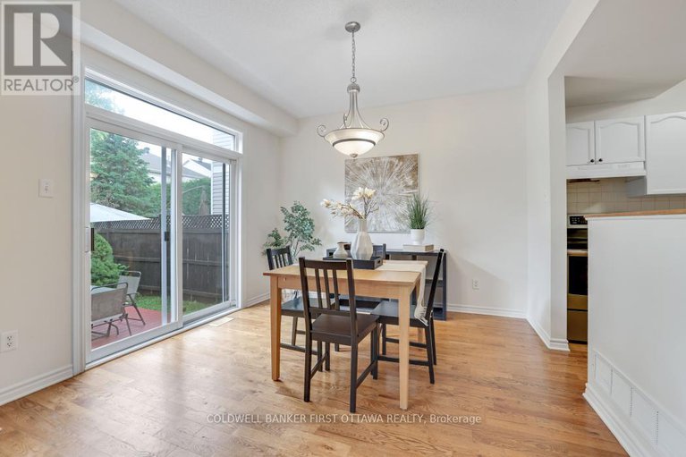 28505247/69-friendly-crescent/stittsville-south/ottawa/ontario/K2S2B6_16