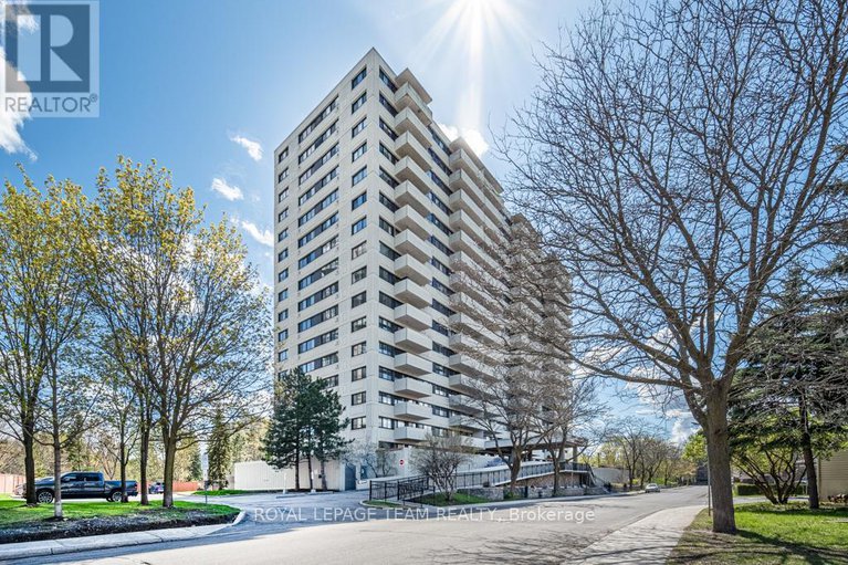 28417377/1508-40-landry-street/vanier/ottawa/ontario/K1L8K4_1