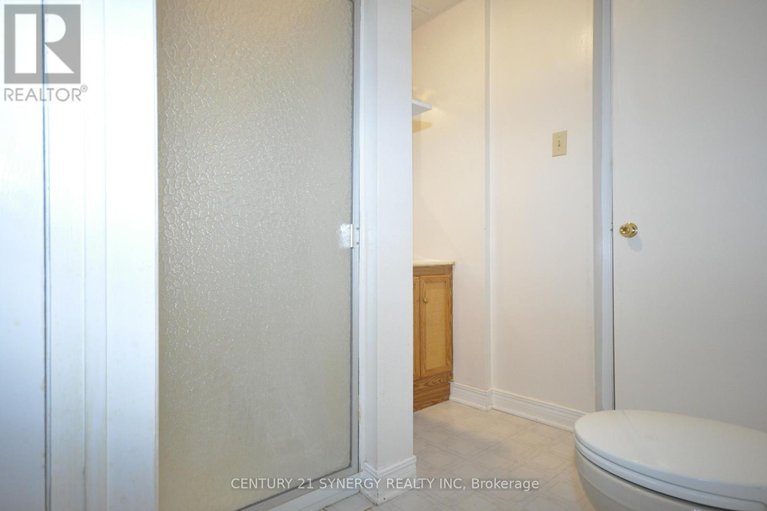 29647828/9-raj-terrace/hunt-club-park/ottawa/ontario/K1G4T4_35