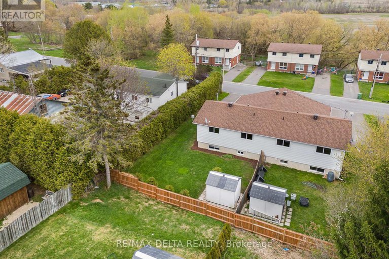 28617212/68-boyd-street/vankleek-hill/champlain/ontario/K0B1R0_19