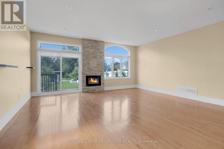 29195012/286-parkin-circle/blossom-parkkemp-parkfindlay-creek/ottawa/ontario/K1T4G8_25