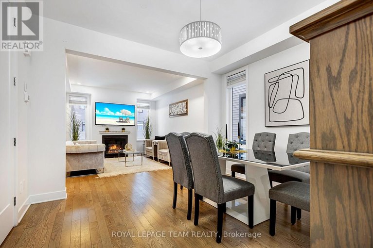 29514785/223-turnbuckle-crescent/half-moon-bay/ottawa/ontario/K2J7B7_12