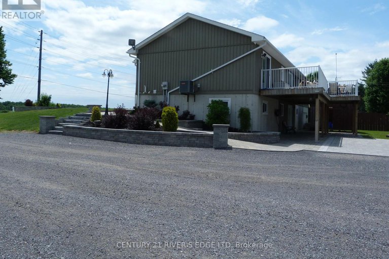 28301008/10957-stampville-road/south-dundas-matilda-twp/south-dundas/ontario/K0E1K0_3