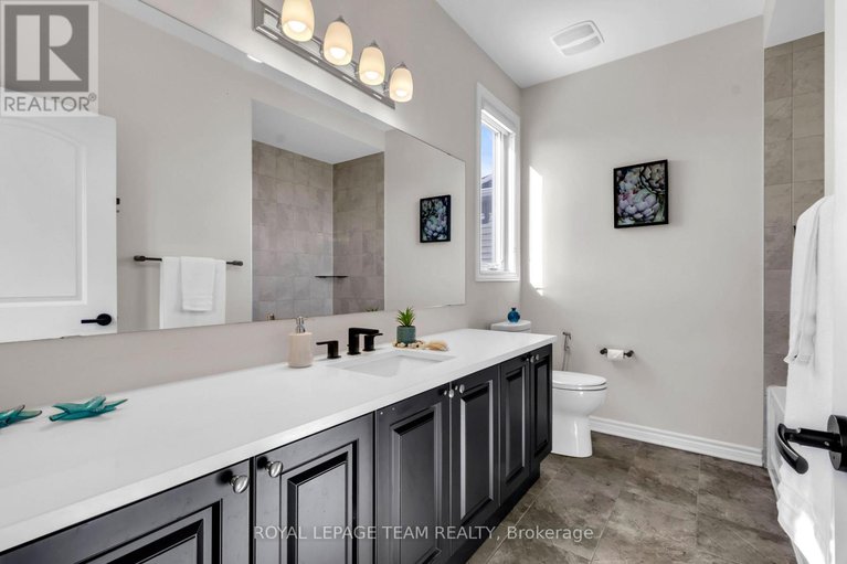 28395434/906-nokomis-place/half-moon-bay/ottawa/ontario/K2J6T2_21