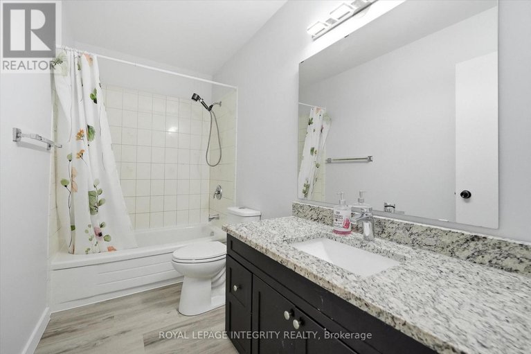 29437304/5-228-millroad-way/chatelaine-village/ottawa/ontario/K1E2C9_30