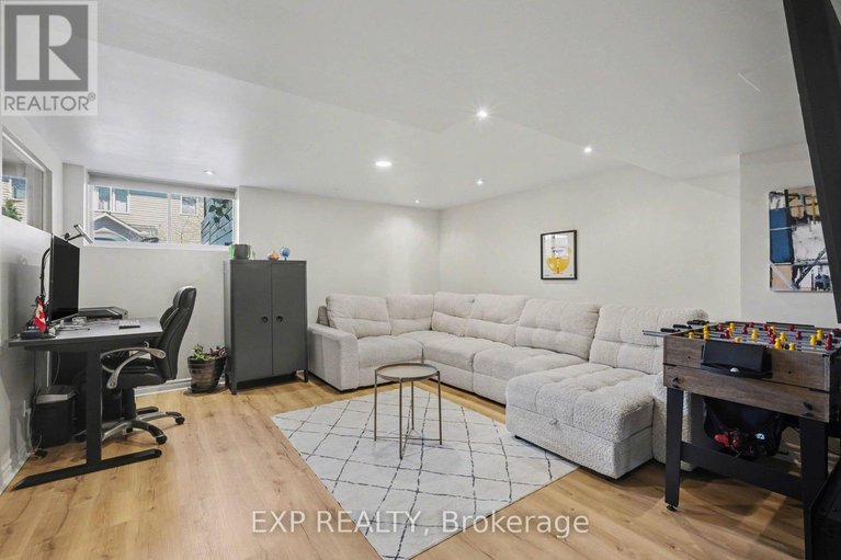 29675451/281-sorento-street/strandherd/ottawa/ontario/K2J0B4_25