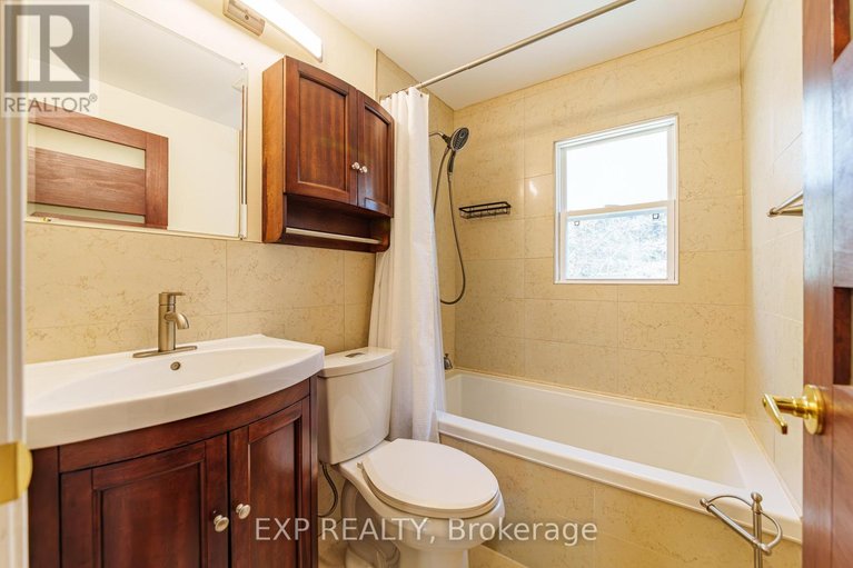 29672754/1518-lepage-avenue/carlington/ottawa/ontario/K1Z8C9_19