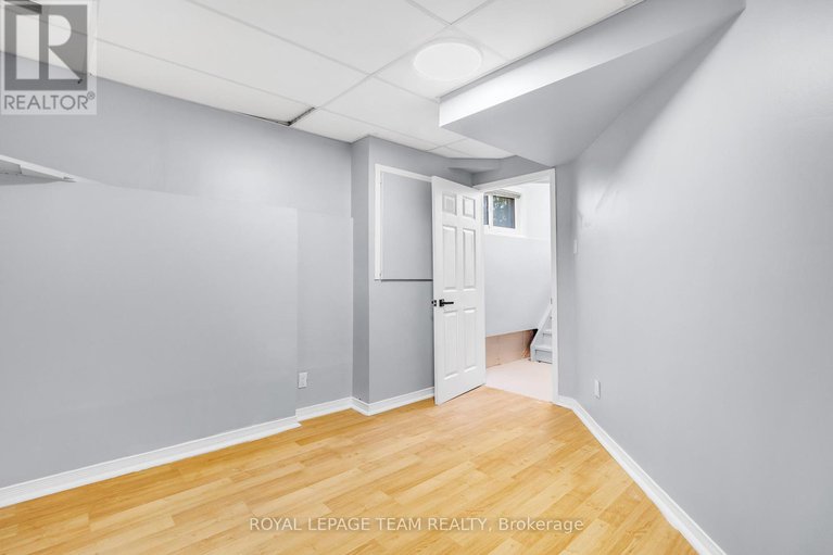 28858283/2-brookhaven-court/leslie-park/ottawa/ontario/K2H9E3_27