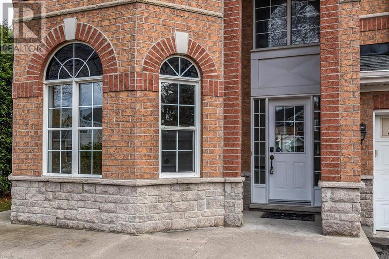 29081852/34-eliza-crescent/stittsville-south/ottawa/ontario/K2S2A3_3