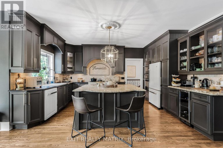 28648695/1271-georges-vanier-drive/cumberland-ridge/ottawa/ontario/K4C1R6_8