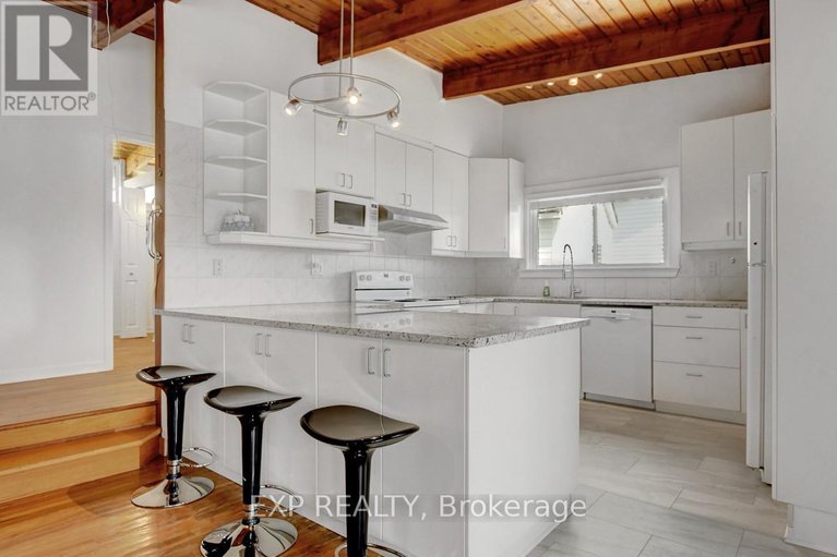 28596682/2986-beaman-lane/rideau-twp-s-of-reg-rd-6-w-of-mccordick-rd/ottawa/ontario/K0G1J0_20