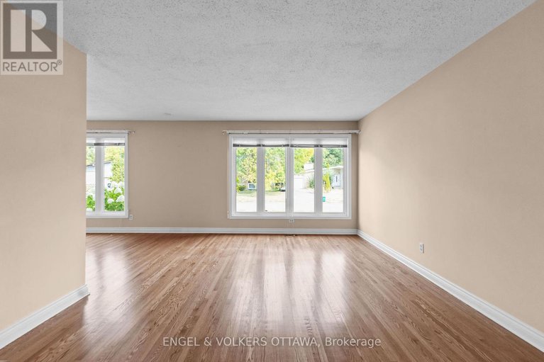 28862945/28-parker-avenue/meadowlandscrestview/ottawa/ontario/K2G3A7_11