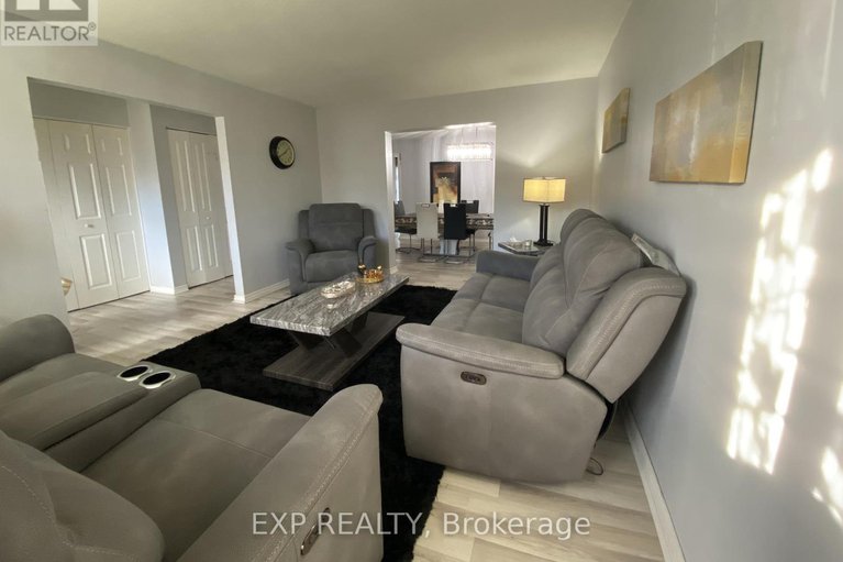 29135222/415-kintyre-private/carleton-square/ottawa/ontario/K2C3M9_5