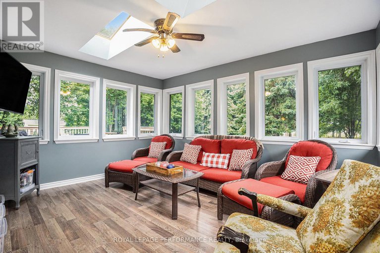 28638253/15-fair-street/maxville/north-glengarry/ontario/K0C1T0_17