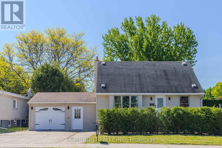 28377088/92-meadowlands-drive/meadowlandscrestview/ottawa/ontario/K2G2R8_1
