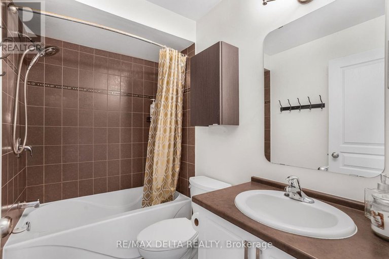 28925519/390-mercury-street/town-of-rockland/clarence-rockland/ontario/K4K0G7_20