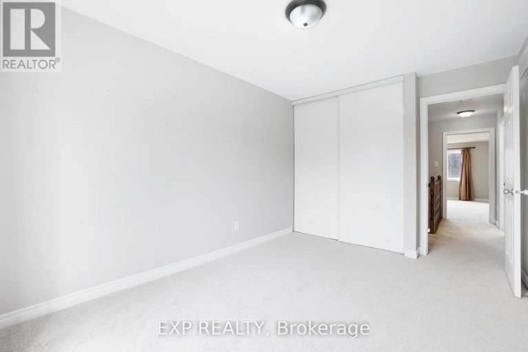 29637851/352-forestbrook-street/morgans-grantsouth-march/ottawa/ontario/K2K0B8_29